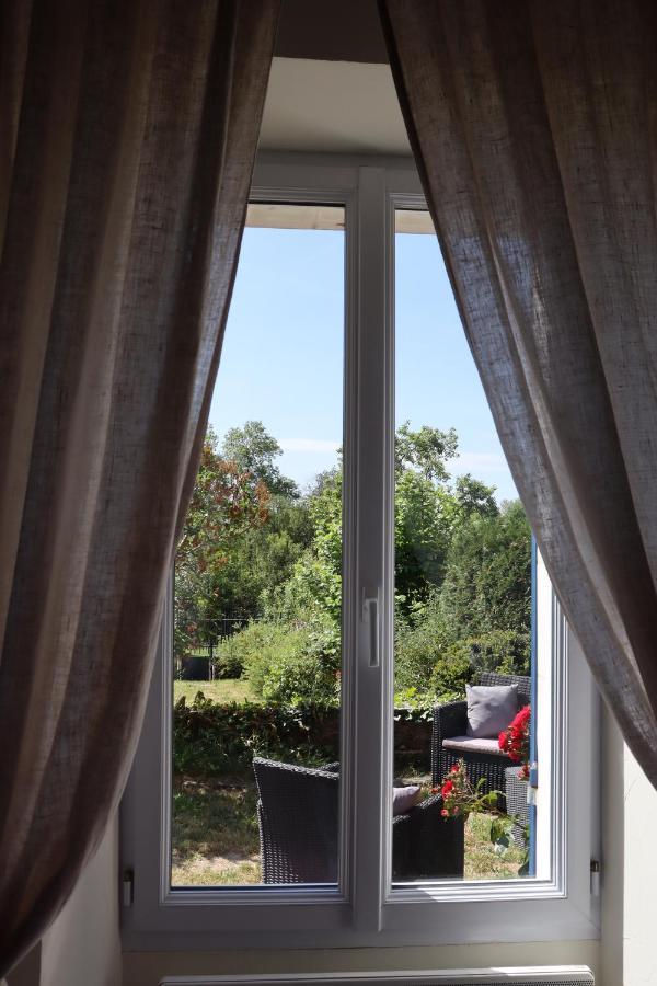 La Petite Boire - Chambres D'Hotes Pres D'Angers Murs-Erigne Экстерьер фото