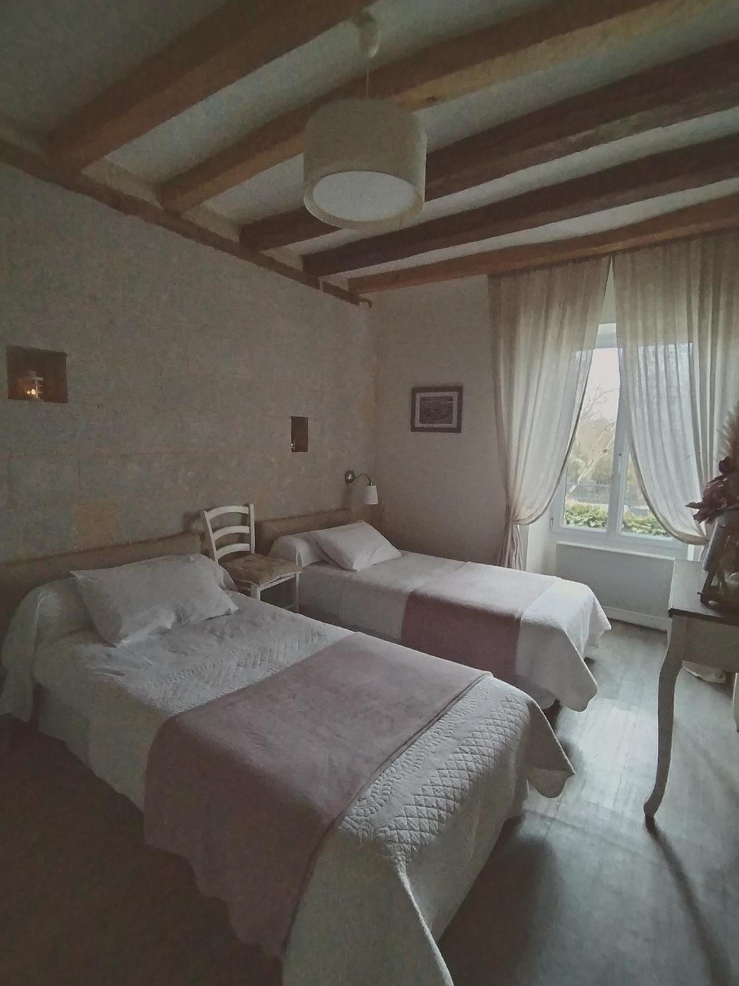 La Petite Boire - Chambres D'Hotes Pres D'Angers Murs-Erigne Экстерьер фото